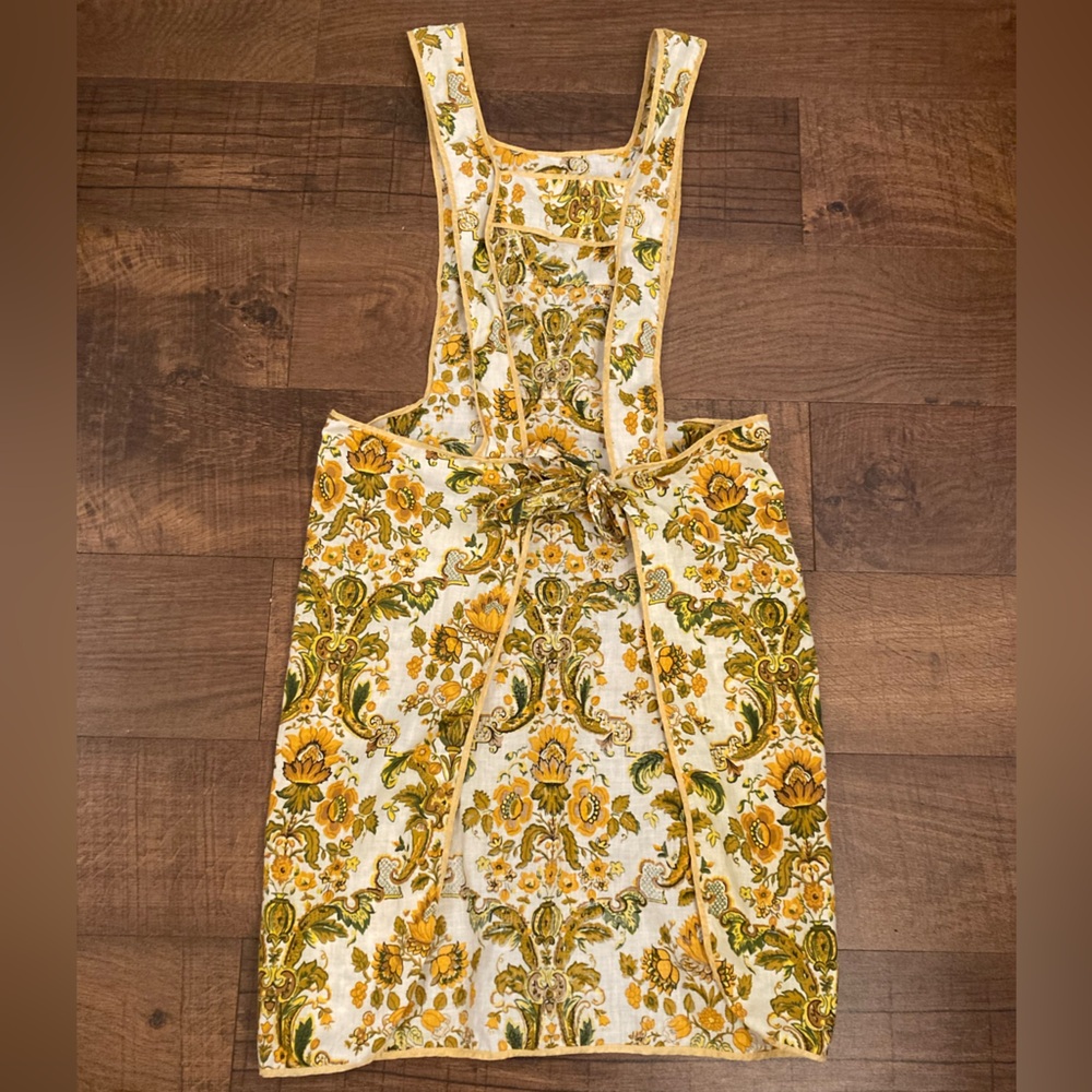 Vintage Pinafore Floral Print Warm Earthy Yellow Green Full Bib Apron OSFM - Picture 4 of 9